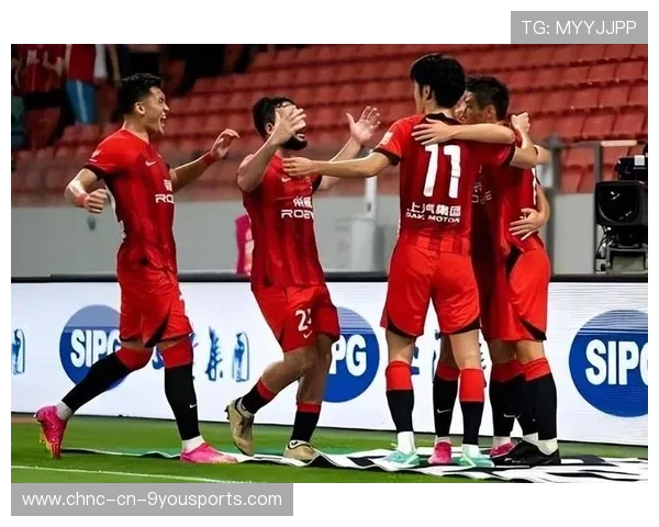 上港外援茹萨被评价为攻防兼备的中场定海针