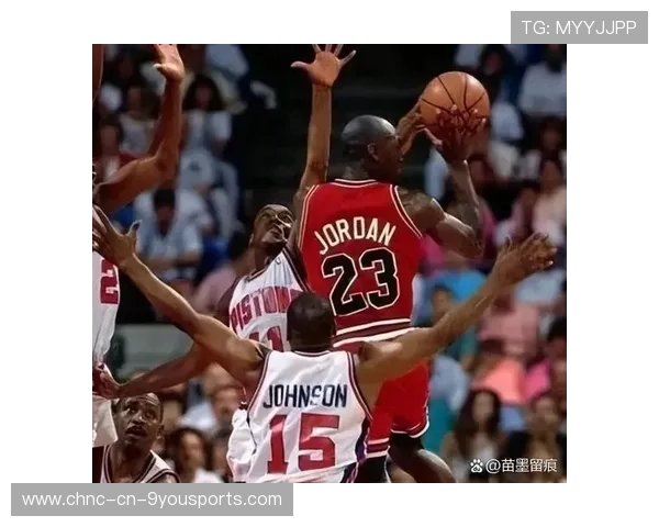 公牛内线强吃带动队伍反扑